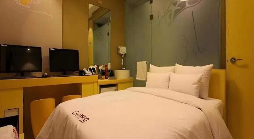 **  Crossing Hotel Seoel Zuid-Korea