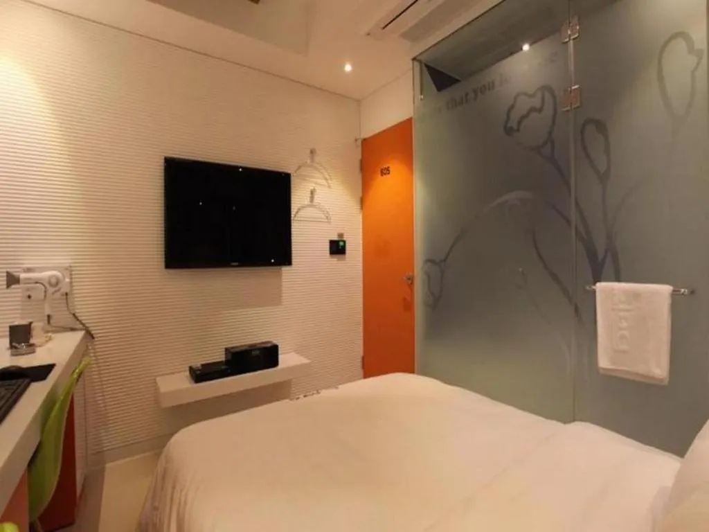 Crossing Hotel Seul