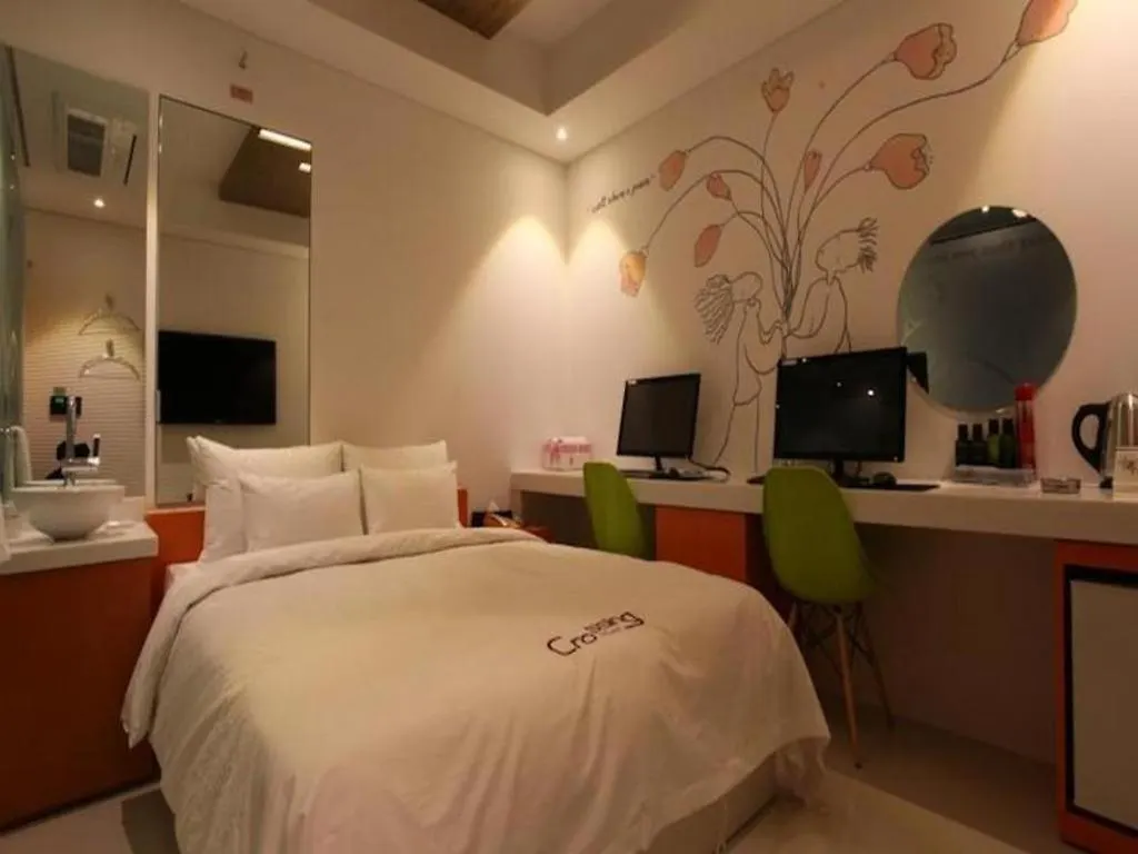 Crossing Hotel Seul
