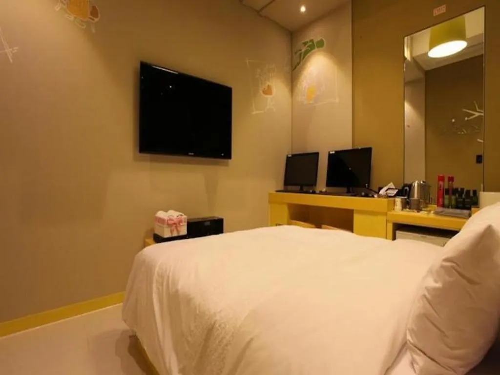 Crossing Hotel Seul